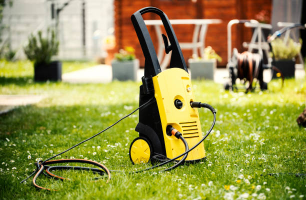 Best Sidewalk and Walkway Cleaning  in Port Orchard, WA